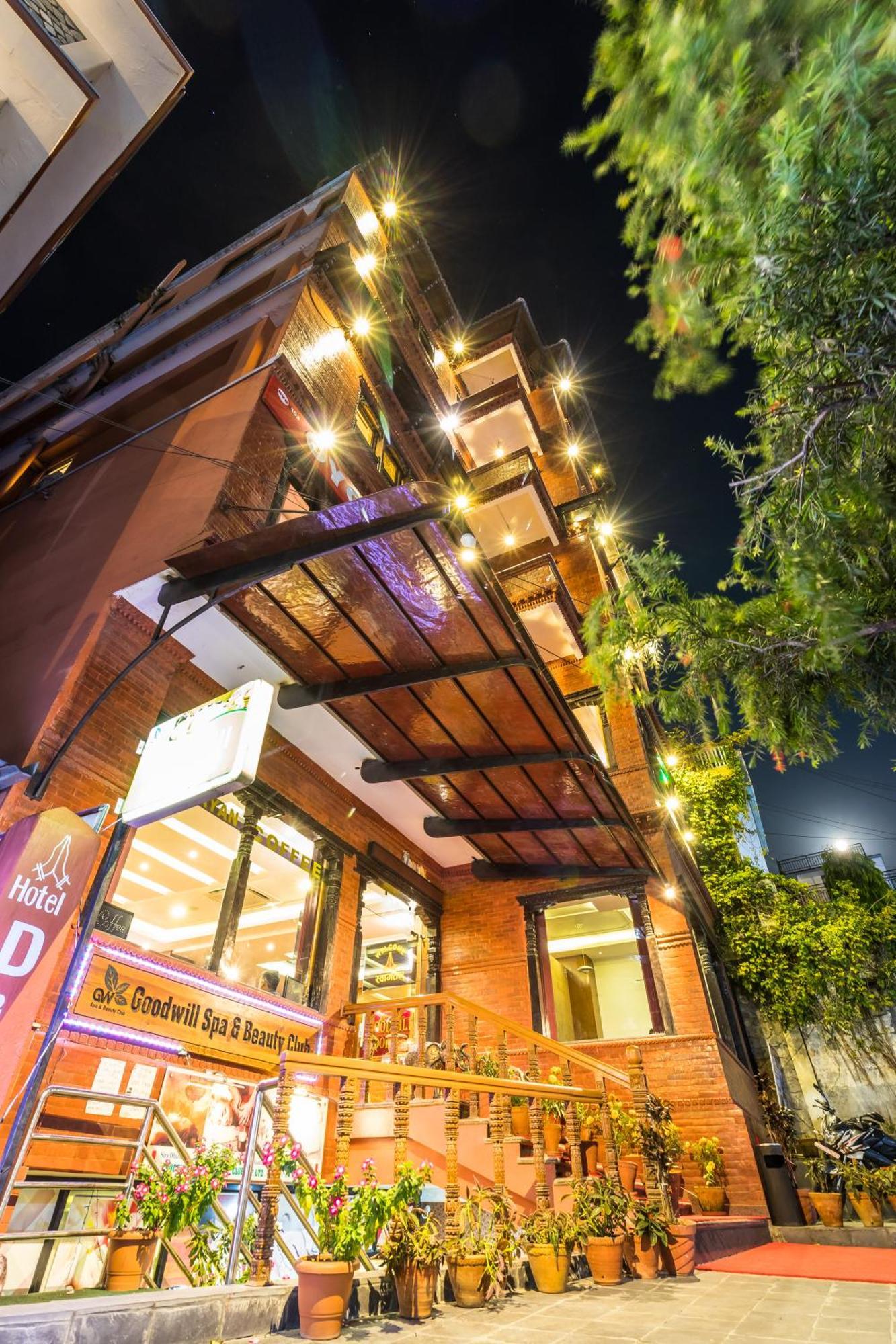 Hotel Pokhara Goodwill Extérieur photo