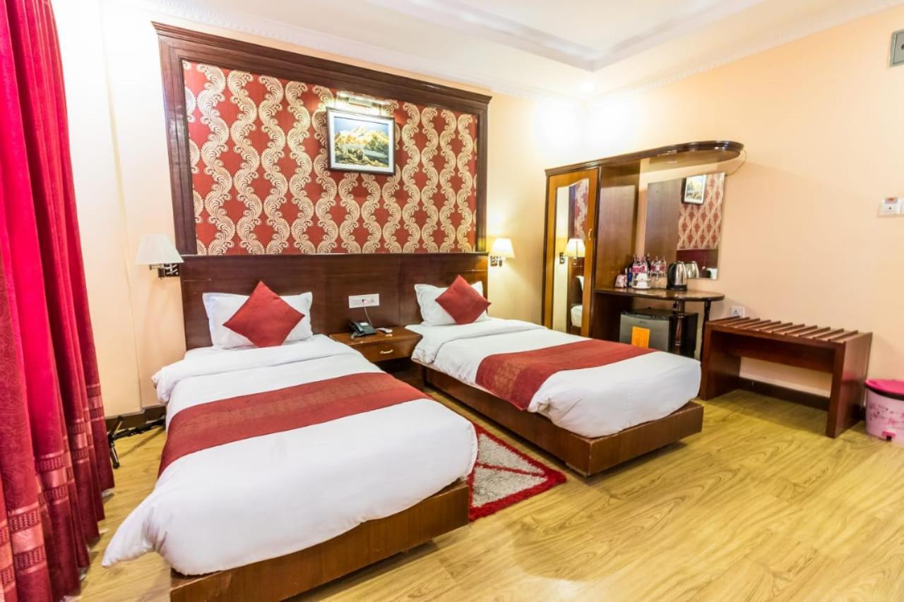 Hotel Pokhara Goodwill Extérieur photo