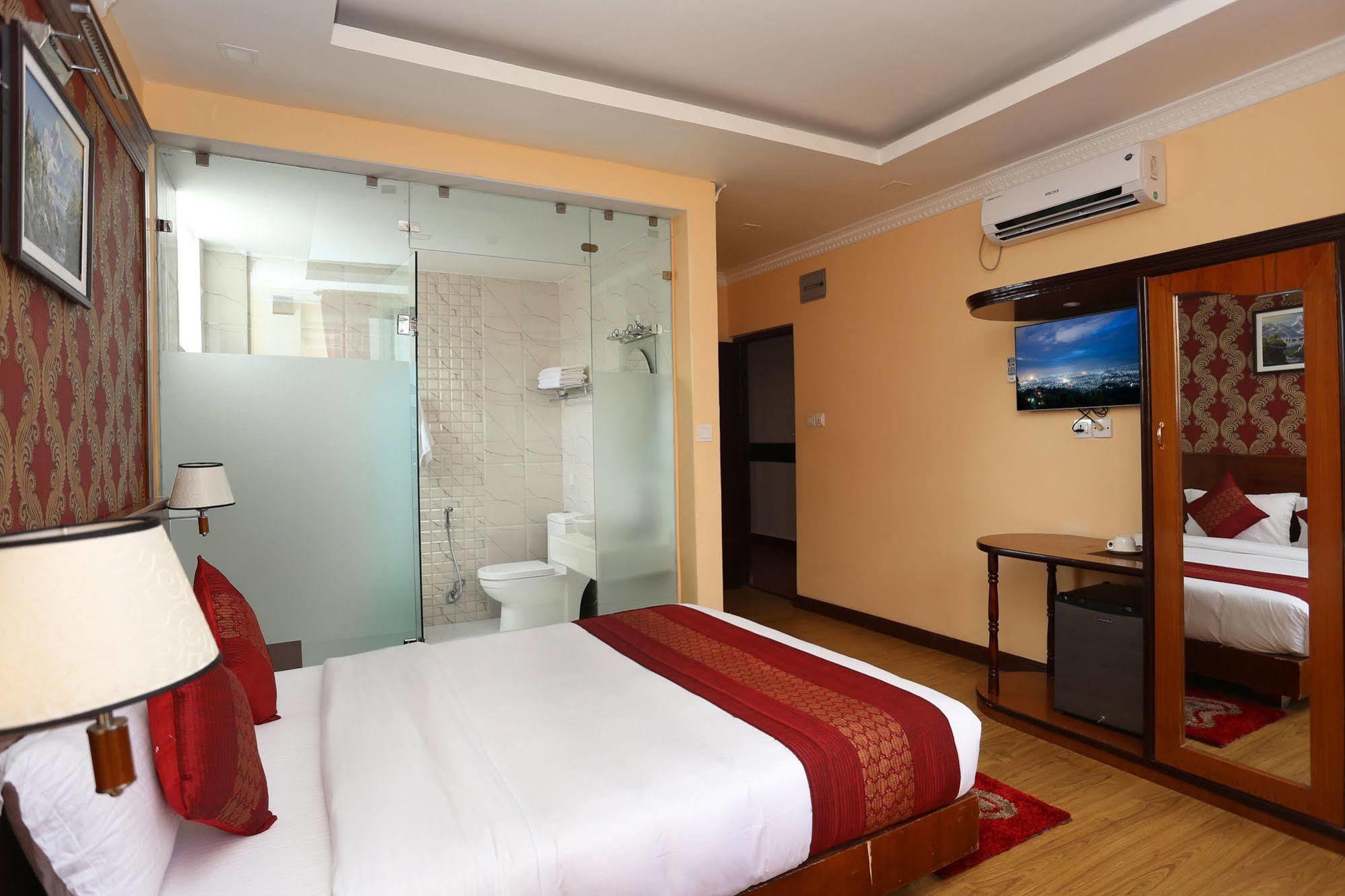 Hotel Pokhara Goodwill Extérieur photo