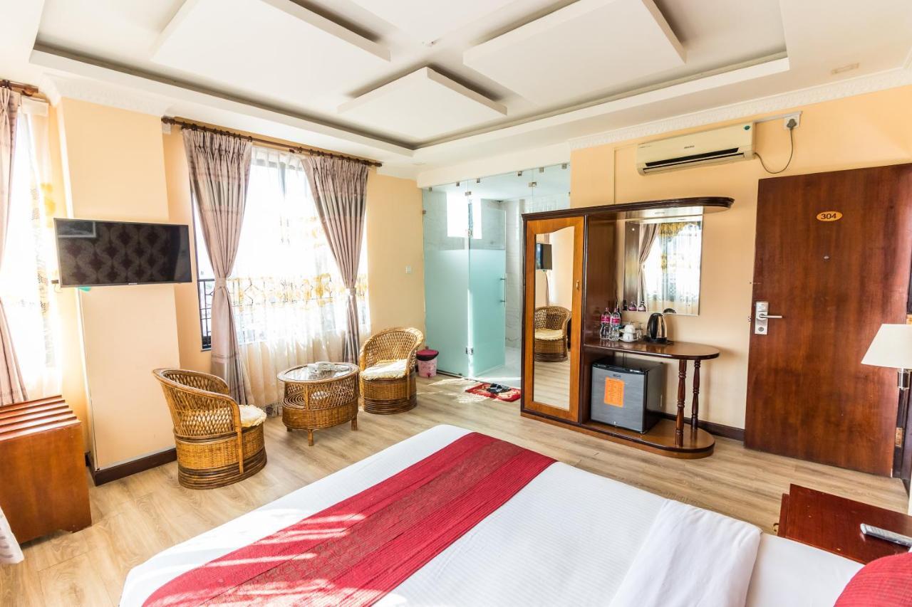 Hotel Pokhara Goodwill Extérieur photo